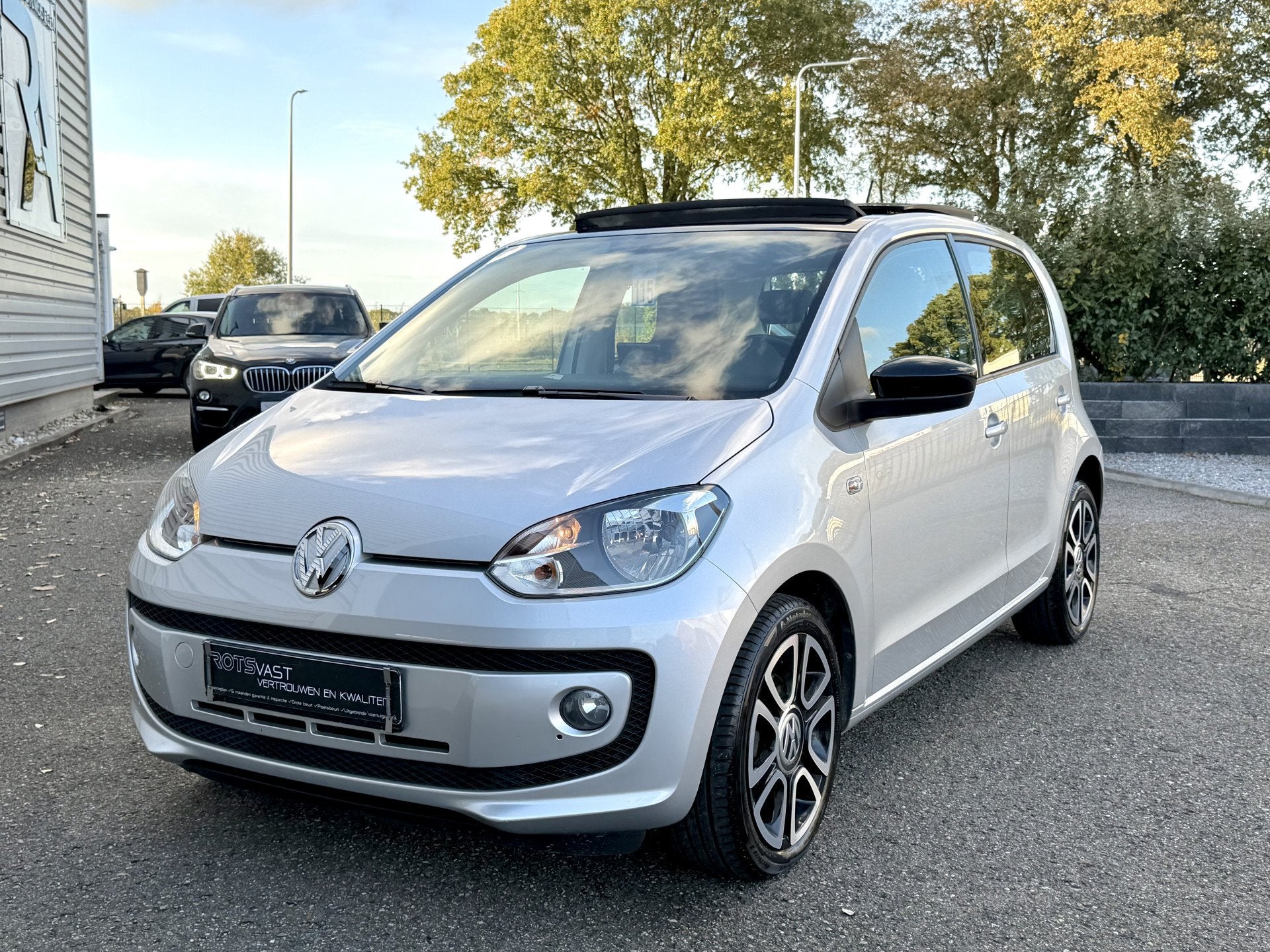 Volkswagen up!