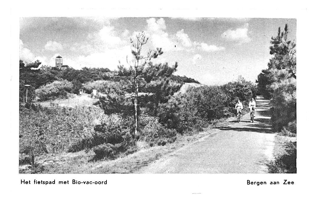 946959	Bergen	aan Zee	NH 1964 Fietspad	Bio Vac Oord	Gelopen, Ophalen of Verzenden, 1960 tot 1980, Gelopen, Noord-Holland