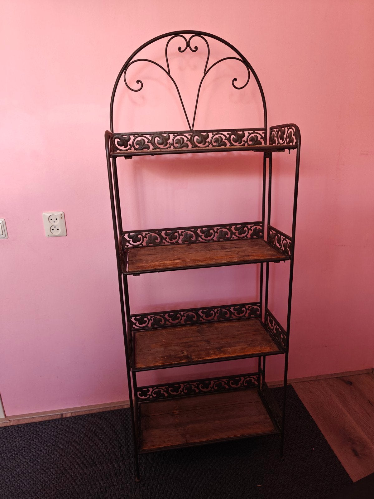 Decoratief metalen rek met houten planken, Ophalen of Verzenden, Gebruikt
