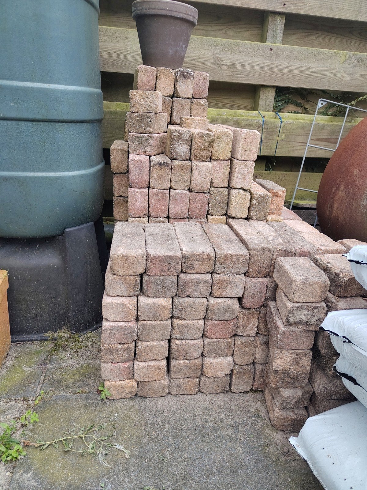 Gratis: rode klinkers 5x7x20 cm, Ophalen, Gebruikt, Klinkers, Natuursteen