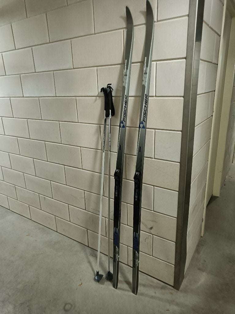 Fischer langlauf ski's met stokken en opberg tas, Sport en Fitness, Ophalen, Ski's, Fischer, Gebruikt