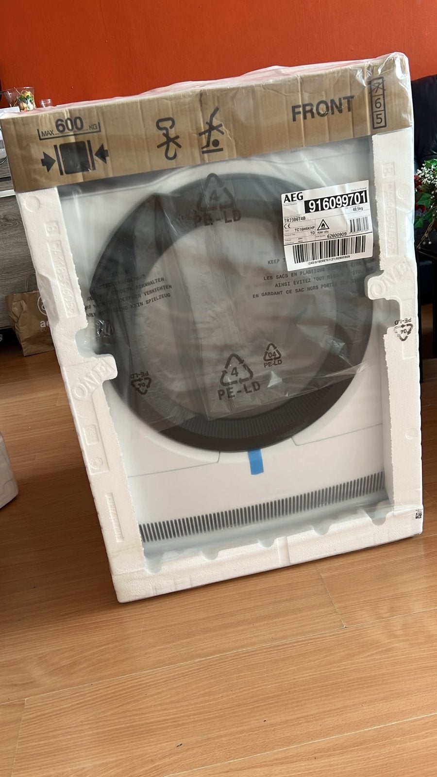 AEG TR7386T4B SensiDry warmtepompdroger, Ophalen, 6 tot 8 kg, Nieuw, 85 tot 90 cm