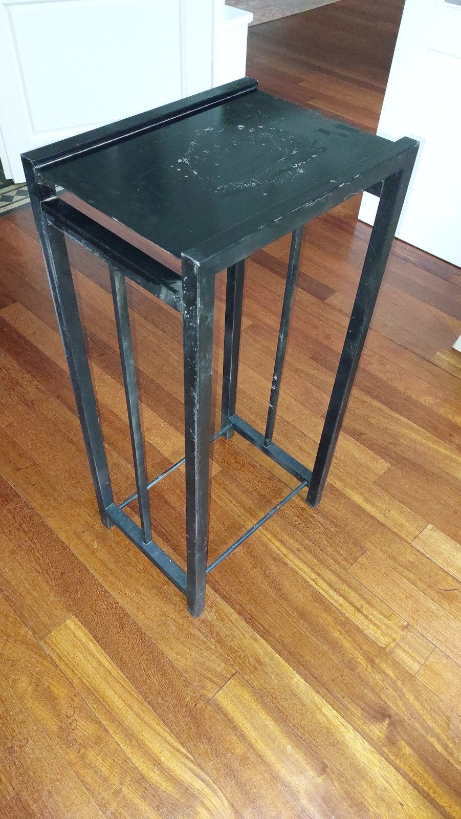 Console voor kunst of plant.  90 cm hoog., Huis en Inrichting, Tafels | Bijzettafels, Ophalen, Minder dan 55 cm, Metaal of Aluminium