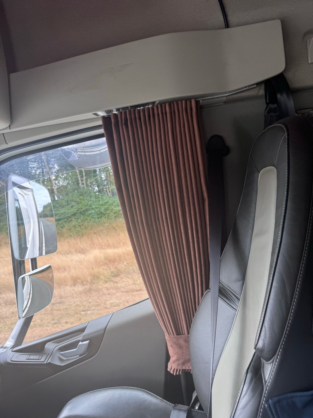 Vrachtwagen gordijnen en raamband cognac bruin, Ophalen, Gebruikt, Overige merken