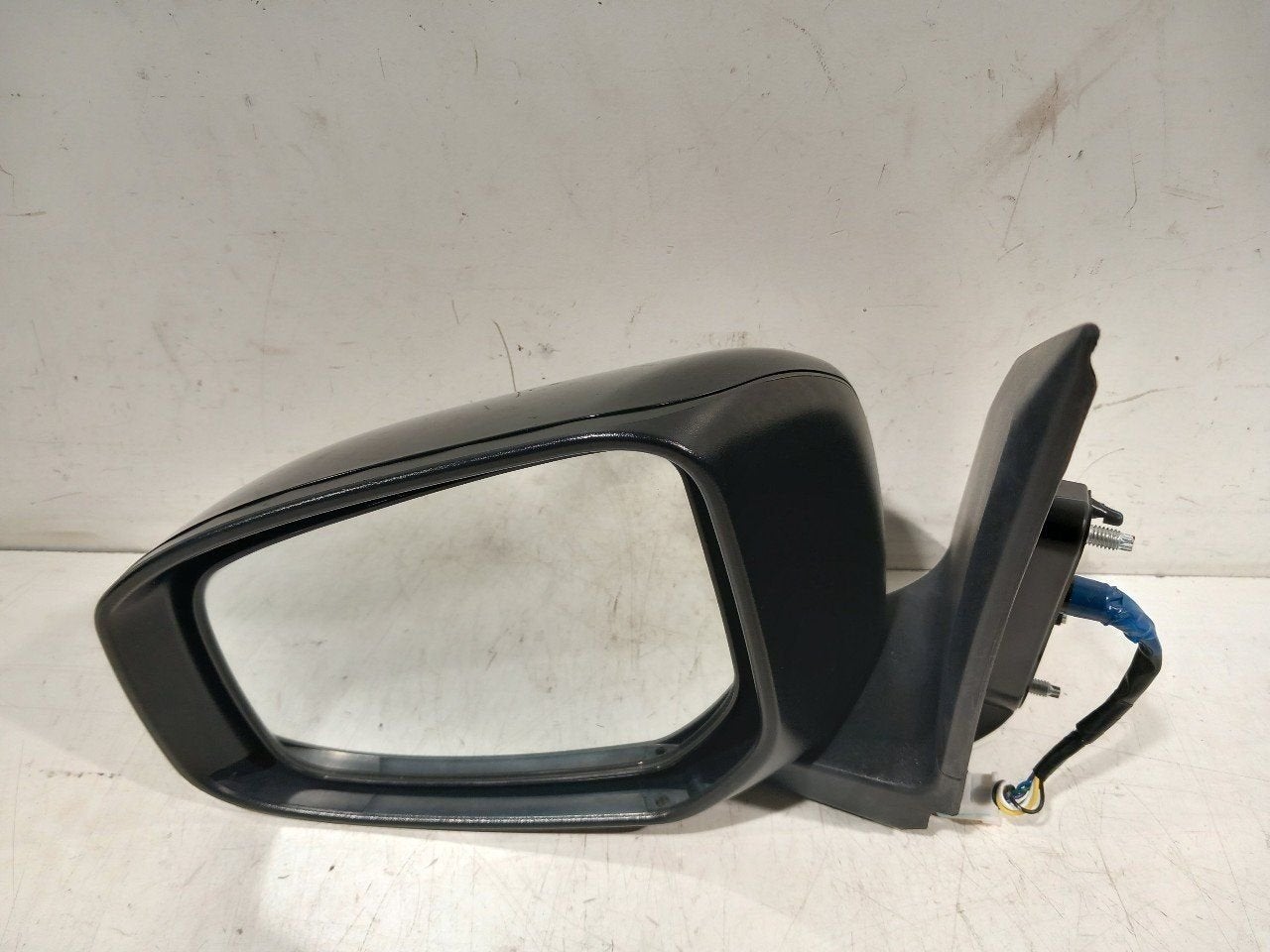 Spiegel buiten links elektrisch Mitsubishi Space Star, Auto-onderdelen, Onderdelen@venauto.nl, Van der Ven Autorecycling B.V.