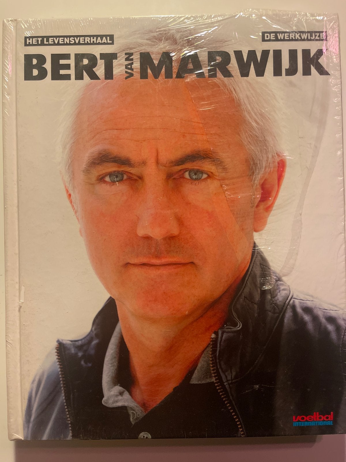Bert van Marwijk: Het Levensverhaal  nieuw geseald, Verzenden, Nieuw, Sport