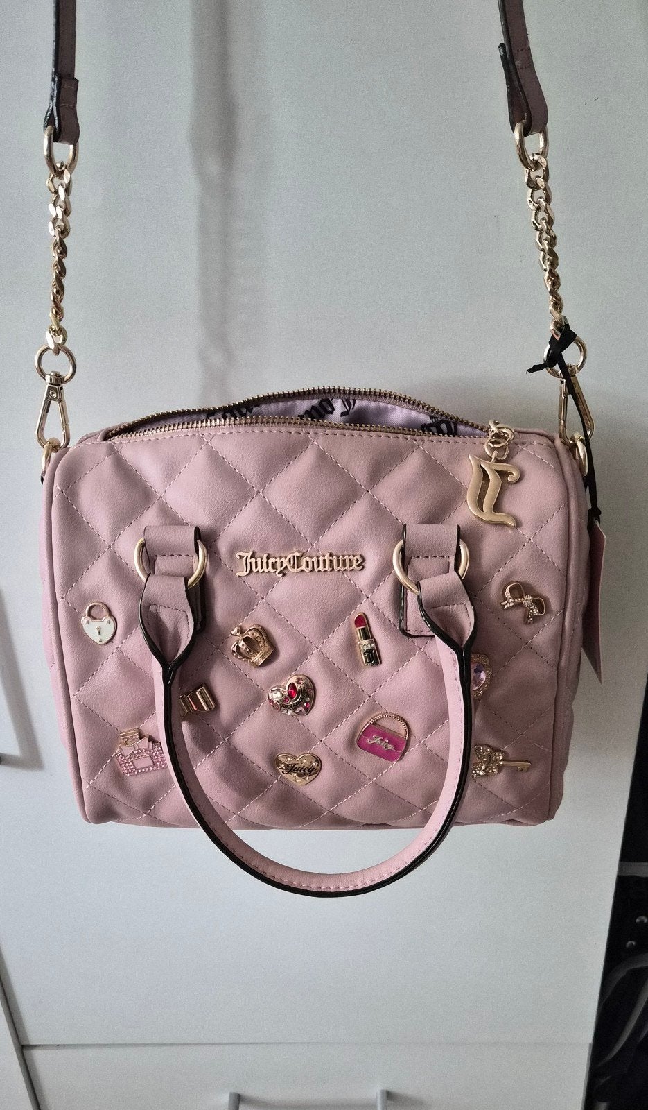 Juicy Couture Dusty Blush Schoudertasje - Nieuw, Sieraden, Tassen en Uiterlijk, Ophalen of Verzenden, Nieuw, Roze, Schoudertasje
