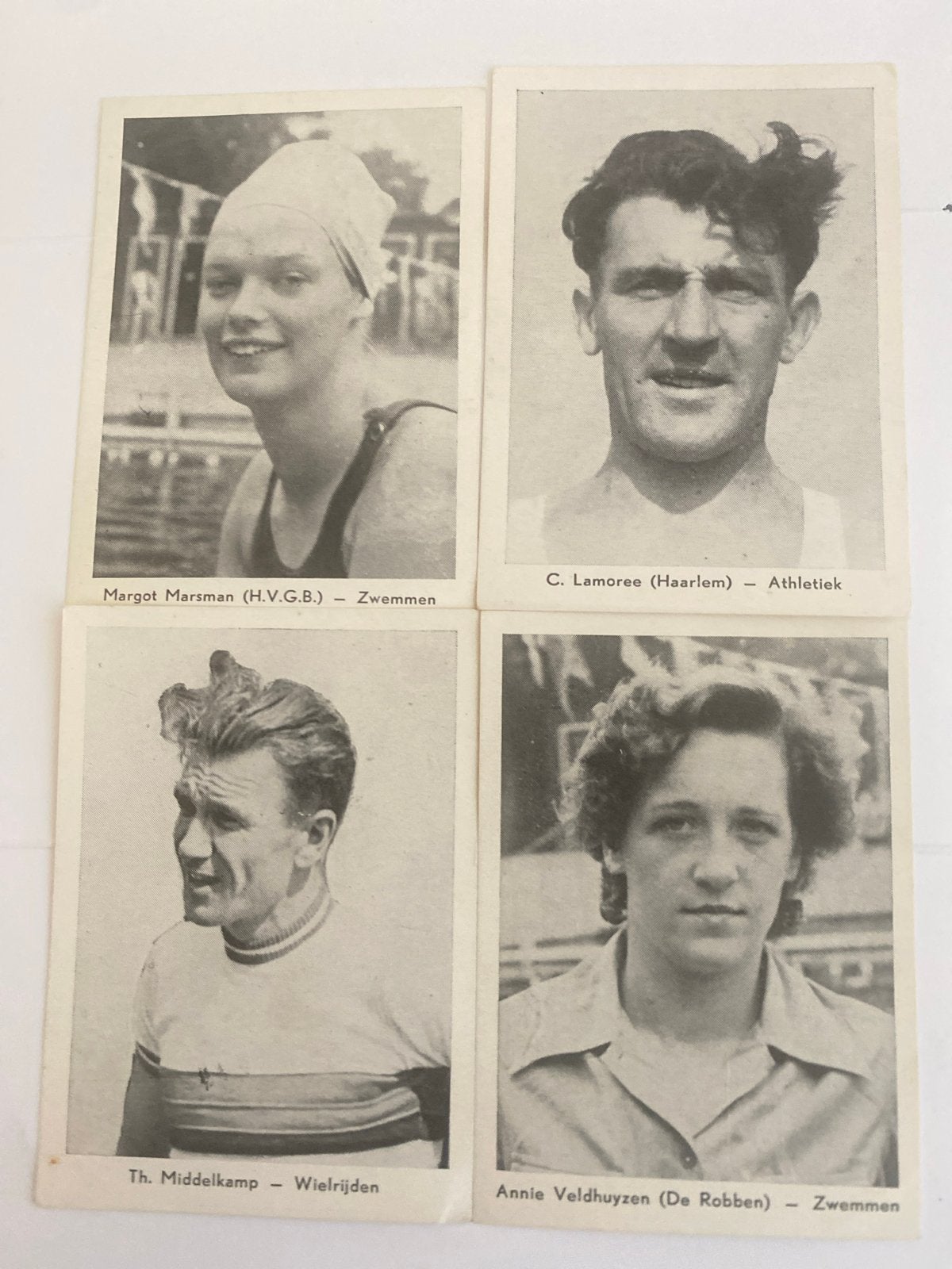 Vintage Sportplaatjes - Zwemmen, Atletiek, Wielrijden, Verzamelen, Ophalen, Gebruikt, Overige sporten, Poster, Plaatje of Sticker
