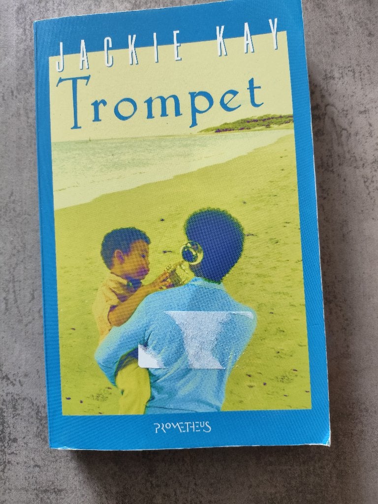 Trompet van Jackie Kay in nette staat, Boeken, Ophalen of Verzenden, Zo goed als nieuw