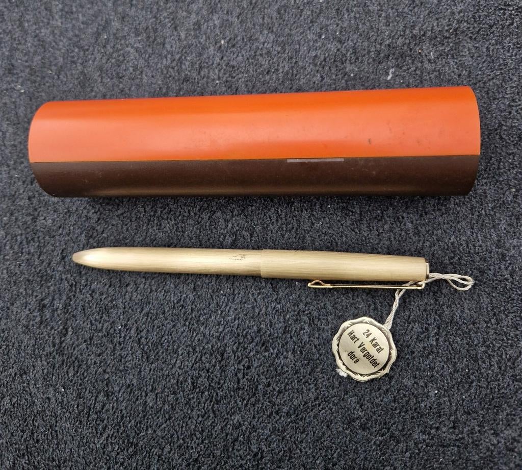 Pen , "24 karat hart vergoldet doré ", jaren 70 opbergdoosje, Ophalen of Verzenden, Balpen, Overige merken