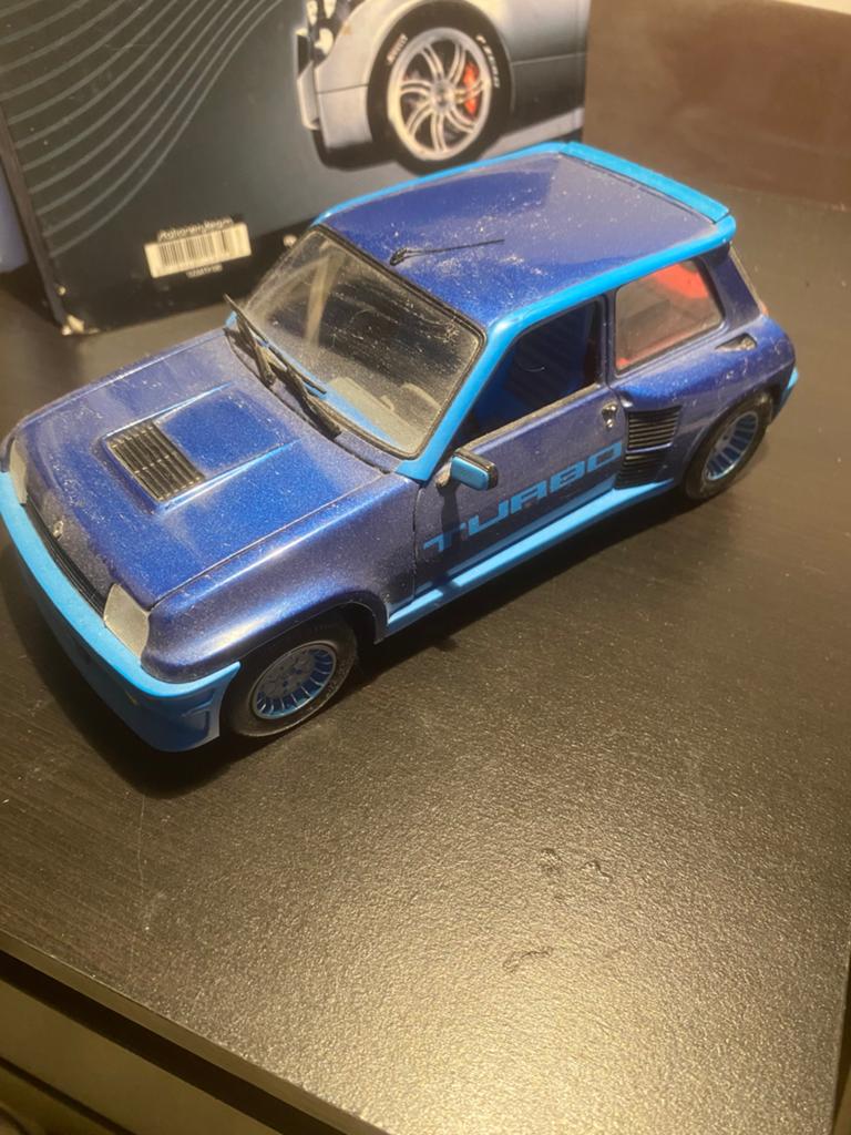 Renault 5 turbo blauw metallic universal hobbies., Ophalen, Gebruikt, Overige merken