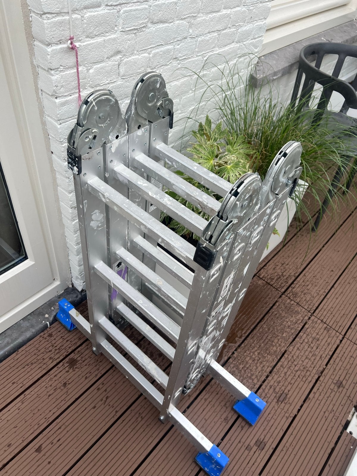 Opvouwbare aluminium ladder - Handig en compact, Doe-het-zelf en Verbouw, Ladders en Trappen, Ophalen, Gebruikt, Ladder, Opvouwbaar of Inschuifbaar
