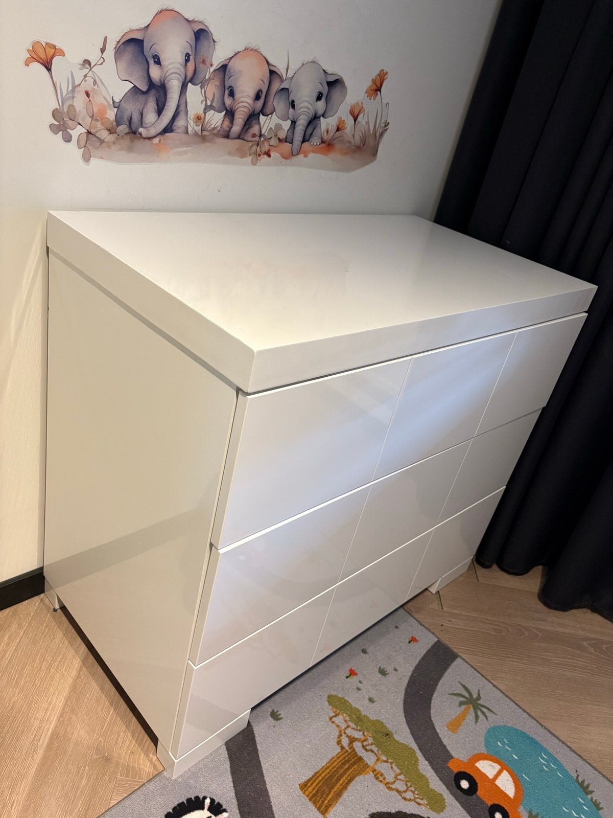 Witte babykamer set: Ledikant, Commode en Kledingkast, Ophalen, Gebruikt, Ledikant