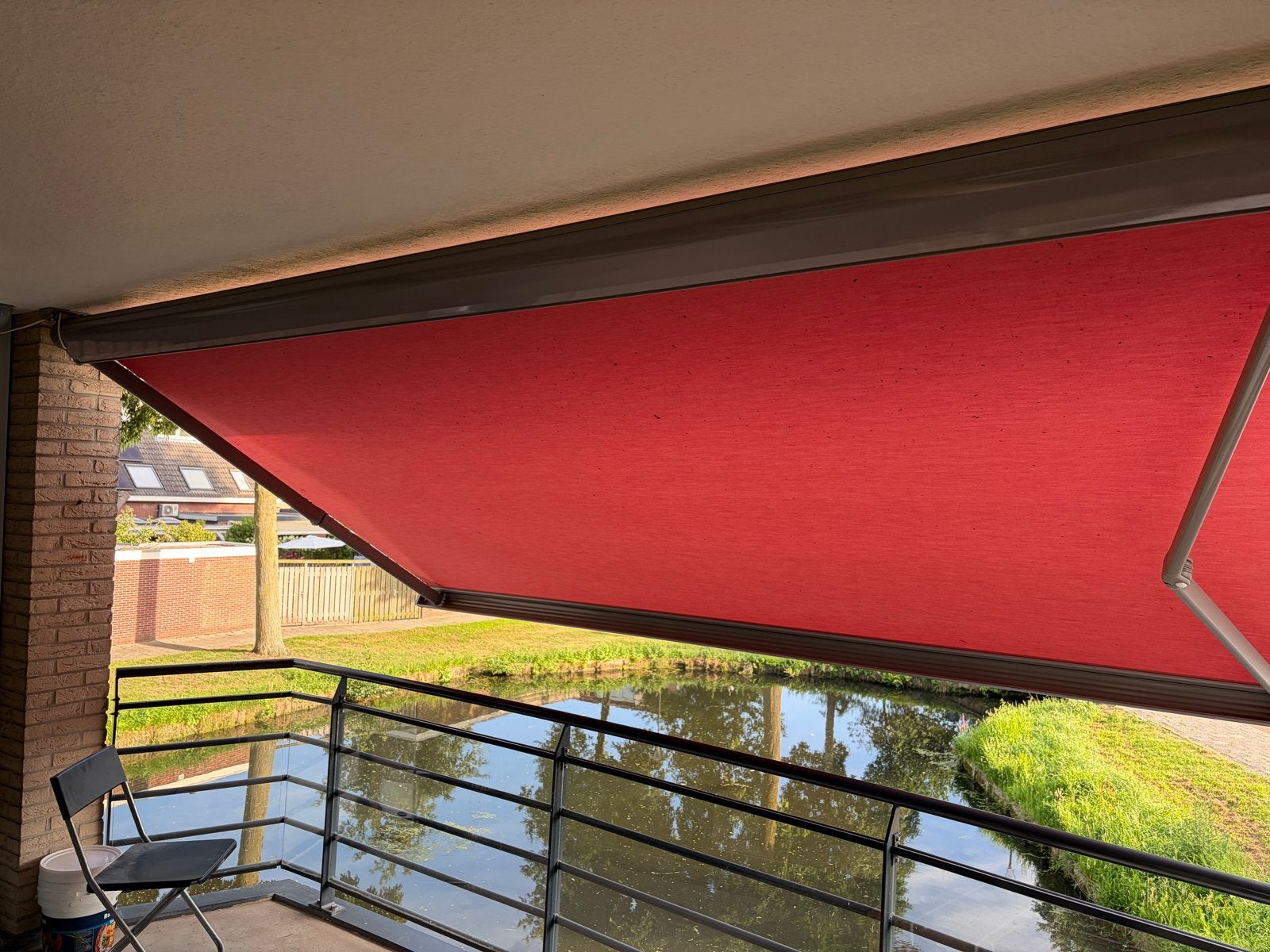 Zonnescherm 3.92m breed, 2m uitval - gedateerd maar function, Ophalen, Gebruikt, 150 tot 300 cm, 250 cm tot 450 cm
