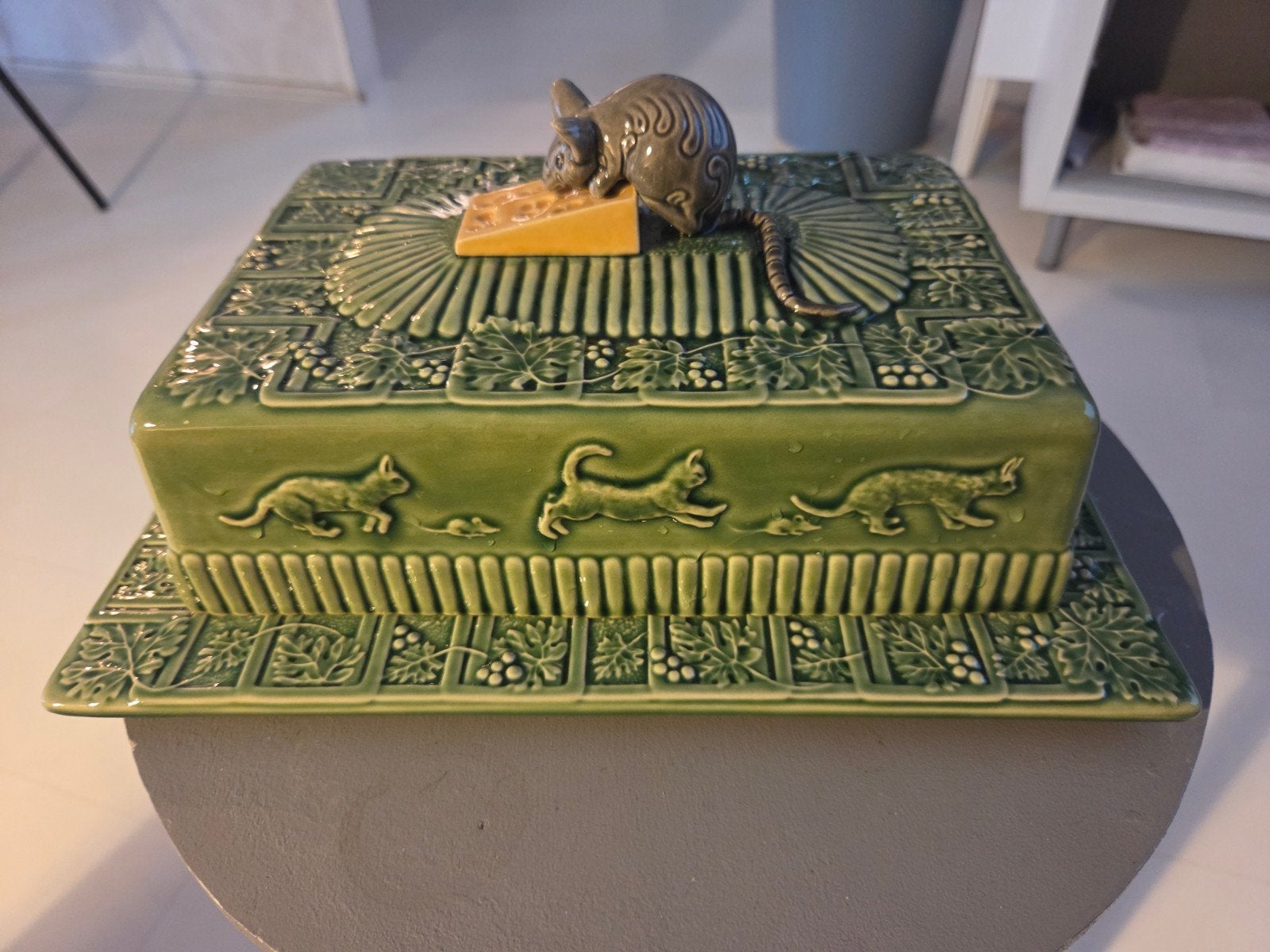 Vintage kaasstolp muis, royale groene kaasdoos, Ophalen