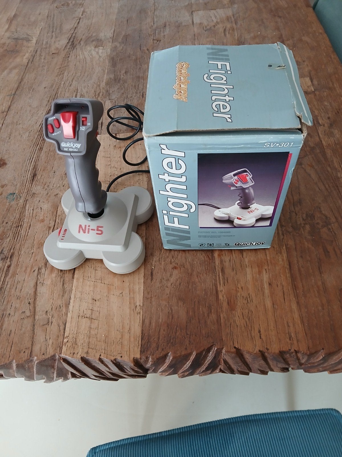 QuickJoy Ni-Fighter SV-301 Joystick voor NES (met doos), Spelcomputers en Games, Spelcomputers | Nintendo NES, Ophalen of Verzenden