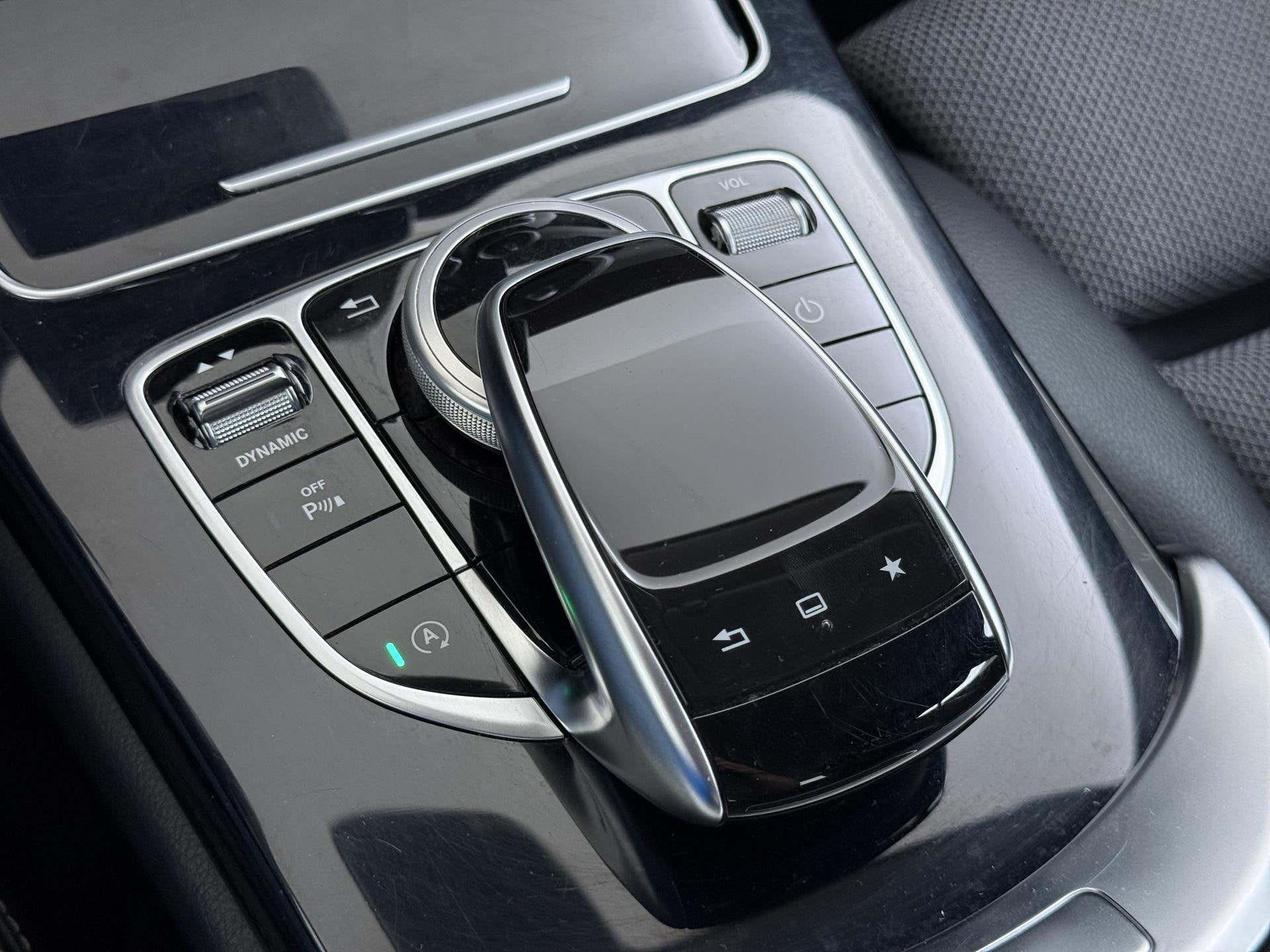 Foto 37 van Mercedes-Benz C-klasse 180 Ambition Stoelverwarming | Naviga
