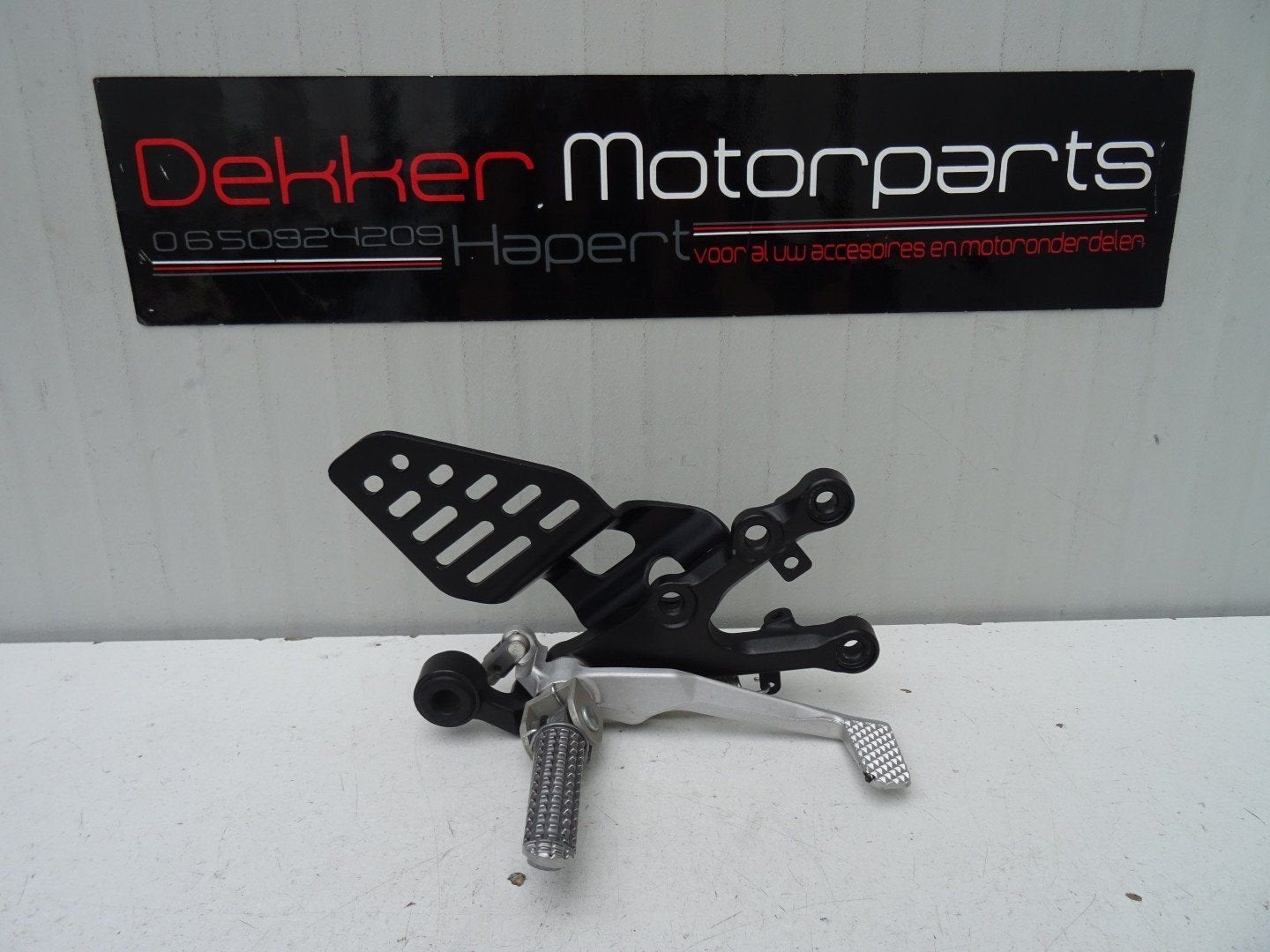 Remset / Rechter Voetsteun Yamaha YZF R6 2006-2016 RJ11 RJ15, Gebruikt, -, -, Ophalen of Verzenden