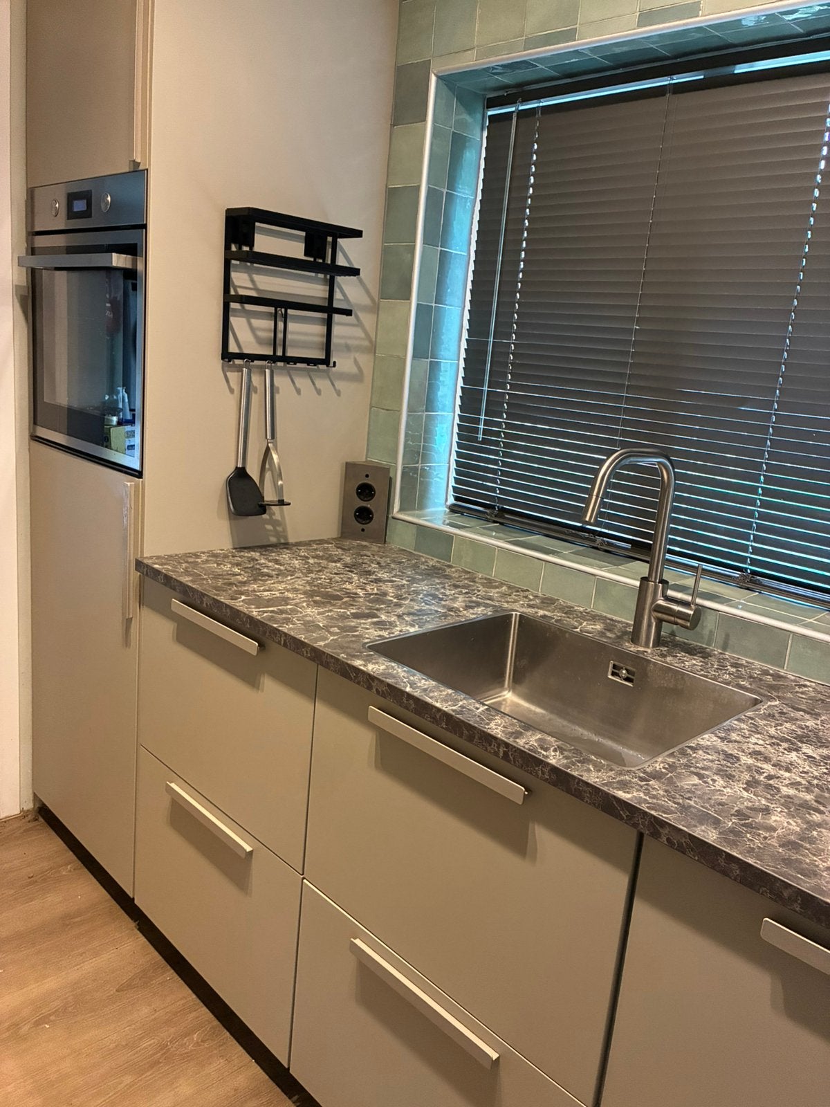 Ikea metod keuken compleet (2 1/2 jr oud), Ophalen, Hoekkeuken, Zo goed als nieuw, Kunststof