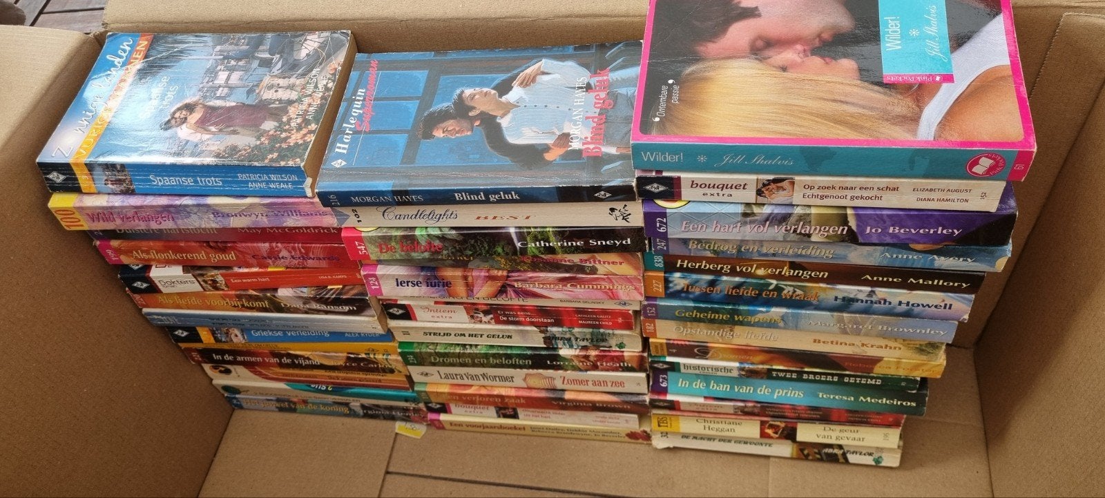 Grote collectie Bouquetreeks en Candelight boeken, Ophalen