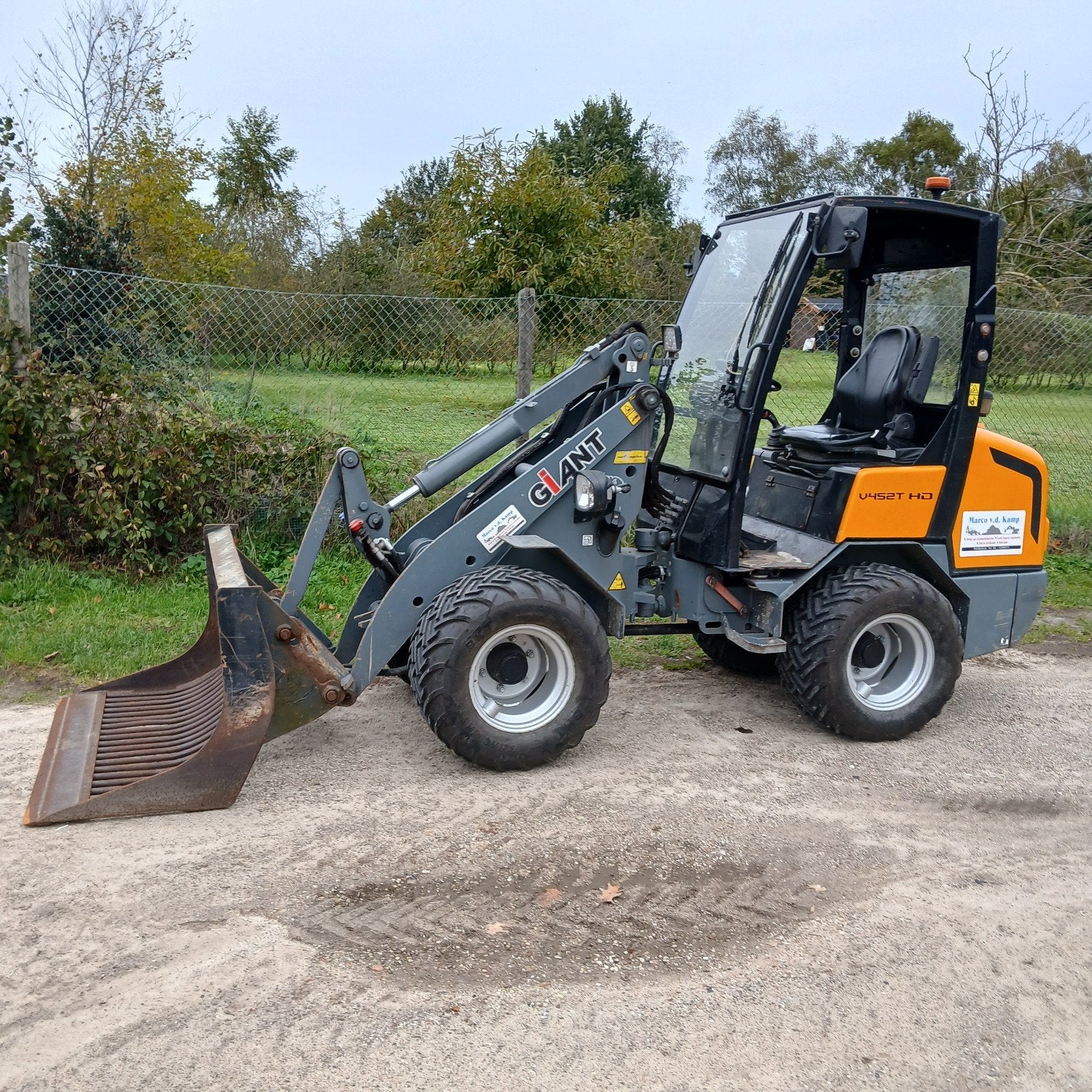 giant 452 t hd, Ophalen of Verzenden, Wiellader of Shovel