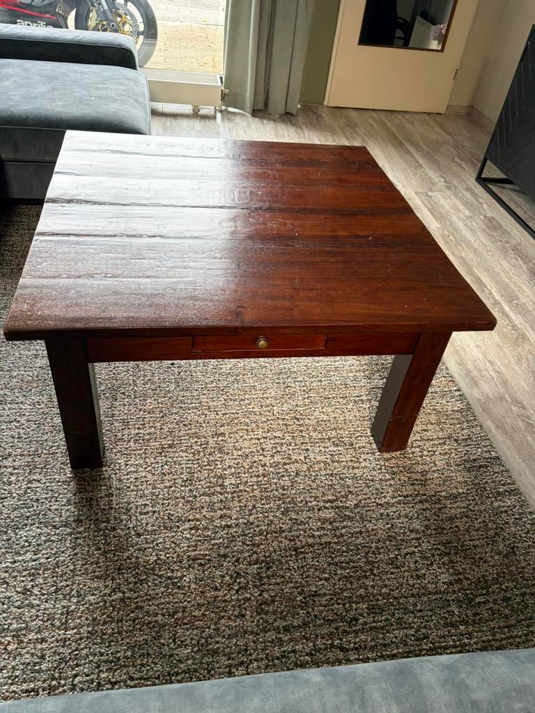 Tafel, Ophalen, 50 tot 75 cm, Marjomilan206@gmail.com, Zo goed als nieuw