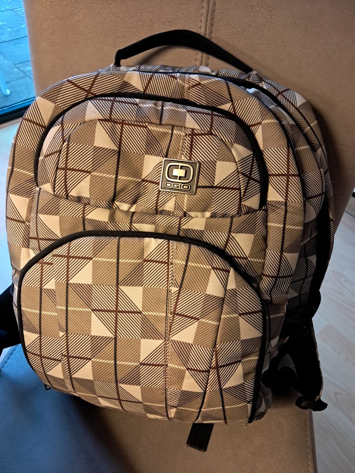 Bruin/beige polyester rugzak, merk OGIO, Ophalen, Gebruikt