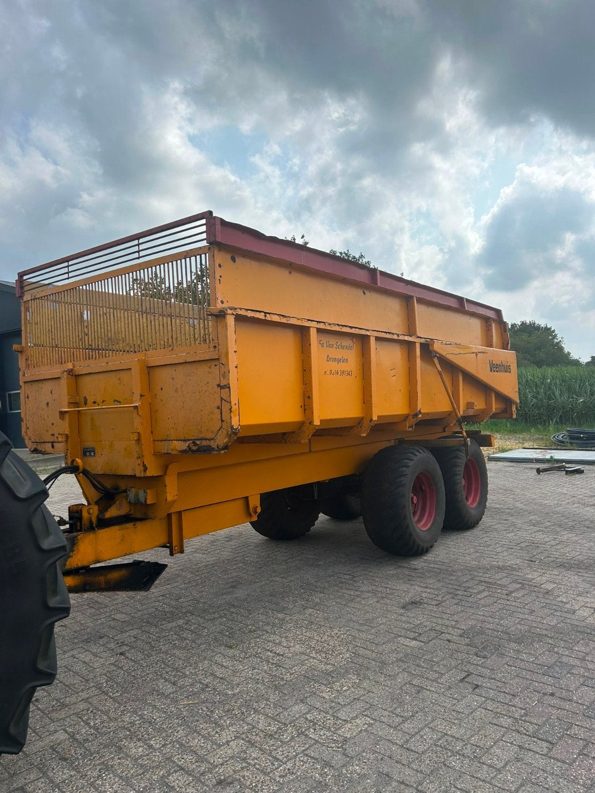 Veenhuis kipper, Evers cultivator en Irrifrance regenhaspel., Ophalen, Grondbewerking