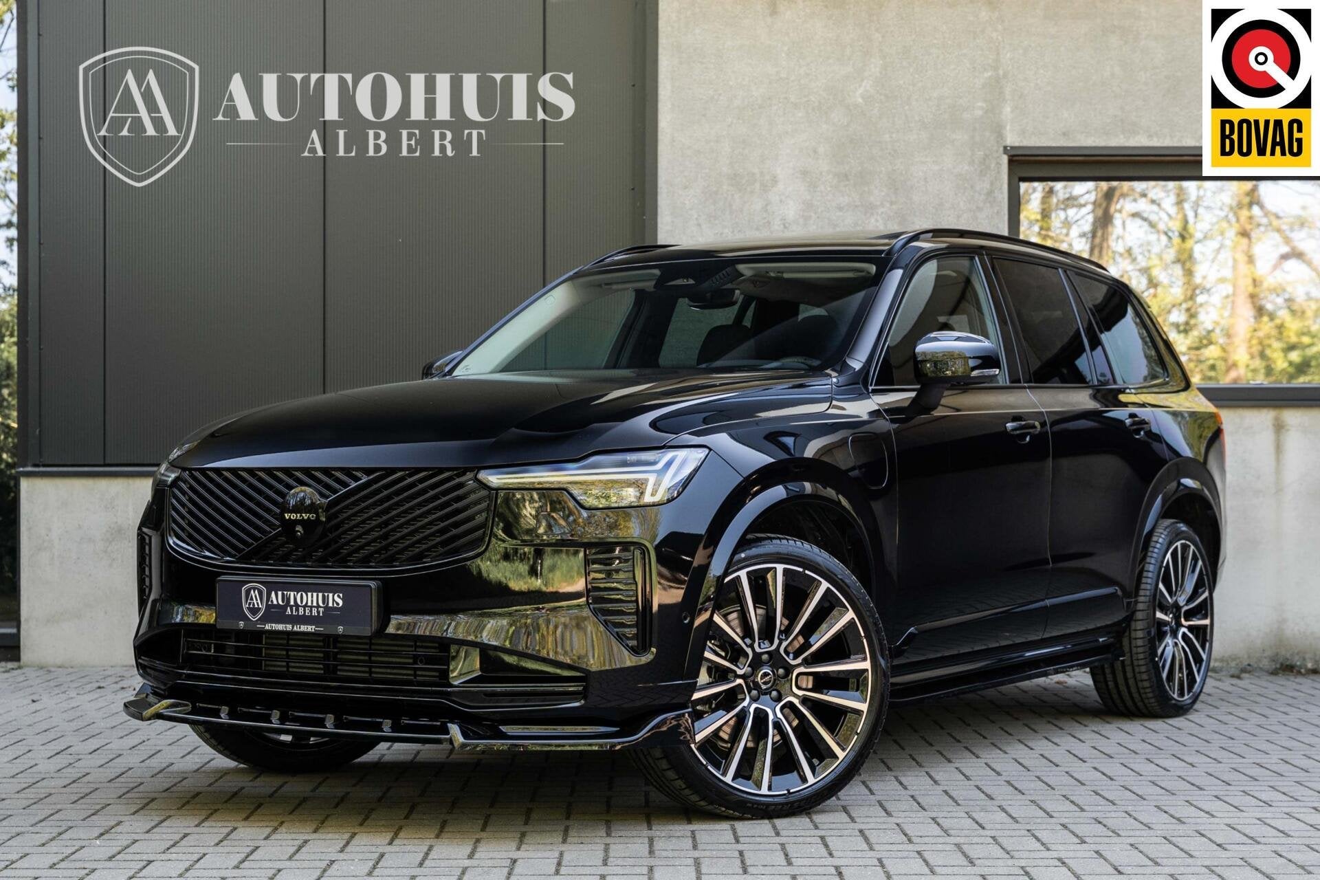 Volvo XC90 T8 Plus Dark Maxton H/K Pano 360c HUD 22'', Adaptive Cruise Control, Gebruikt, Zwart, 4 cilinders