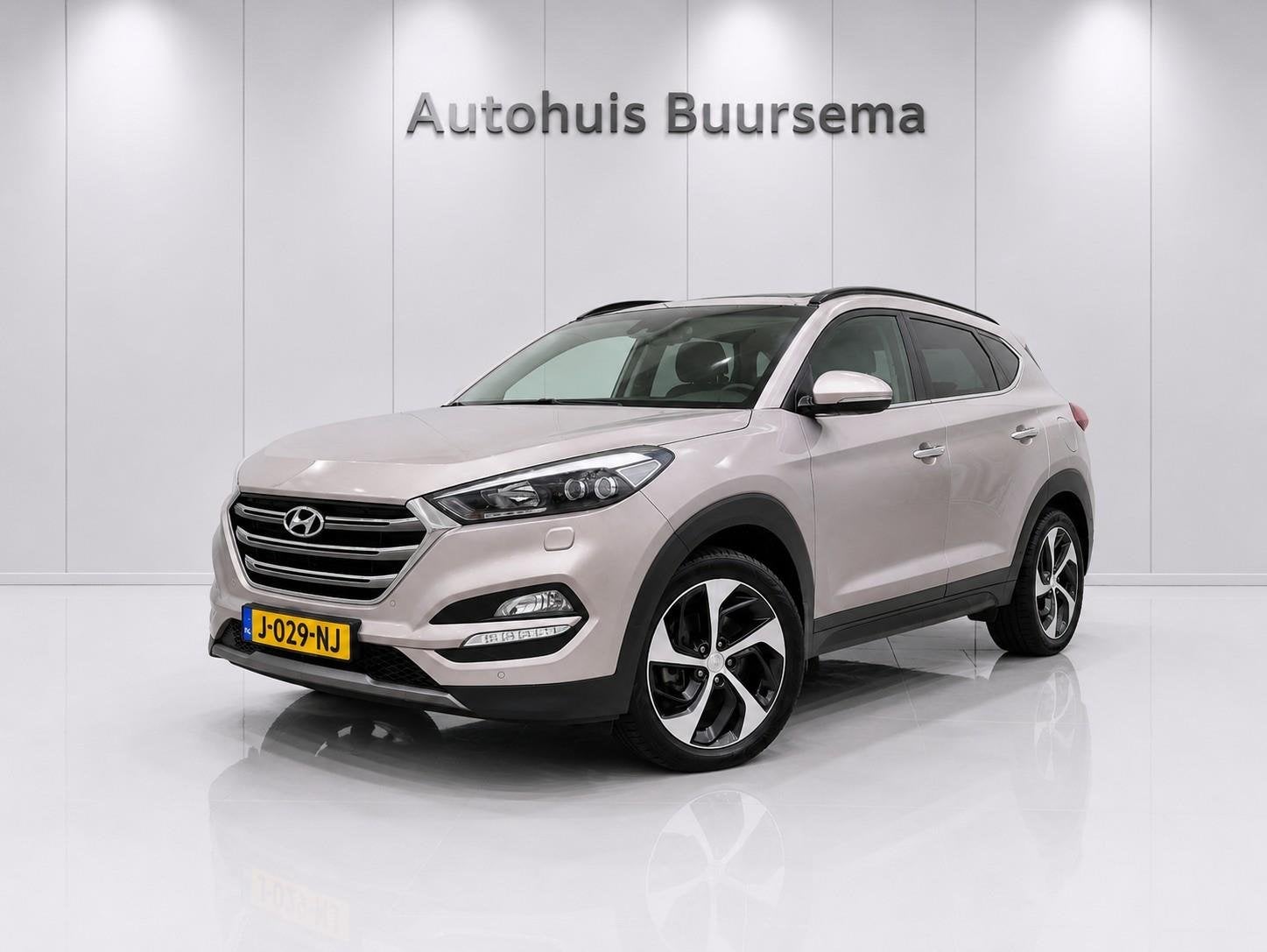 Hyundai Tucson 1.6 T-GDi Prem. 4WD | Trekhaak | Automaat | P, Gebruikt, 4 cilinders, Lichtsensor, Wit