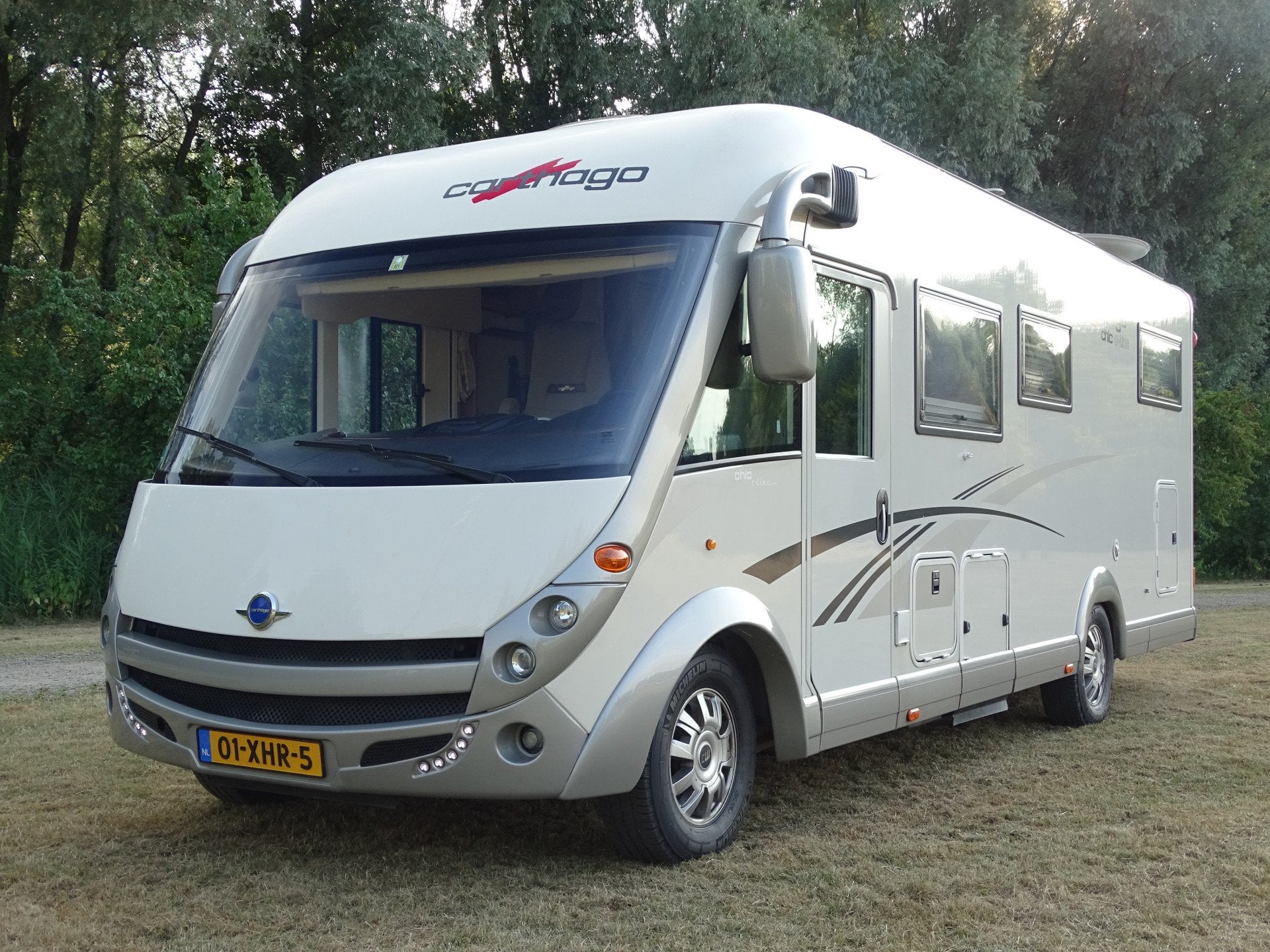 Carthago chic c-line 4.9 fiat 3.0 180pk lengte bedden 2 eig., Integraal, Ringverwarming, 10 meter en meer, Bedrijf