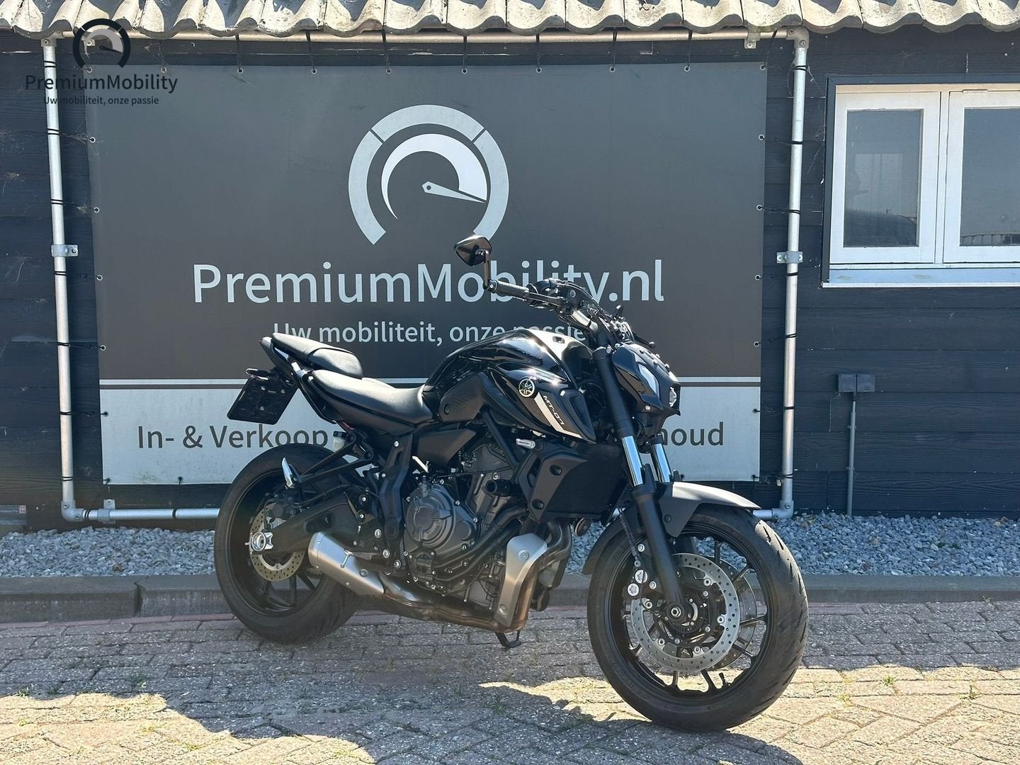 YAMAHA MT07 PURE 35KW/A2 (BJ 2024 / 4658 KM), 2 cilinders, Bedrijf, Onbekend, YAMAHA