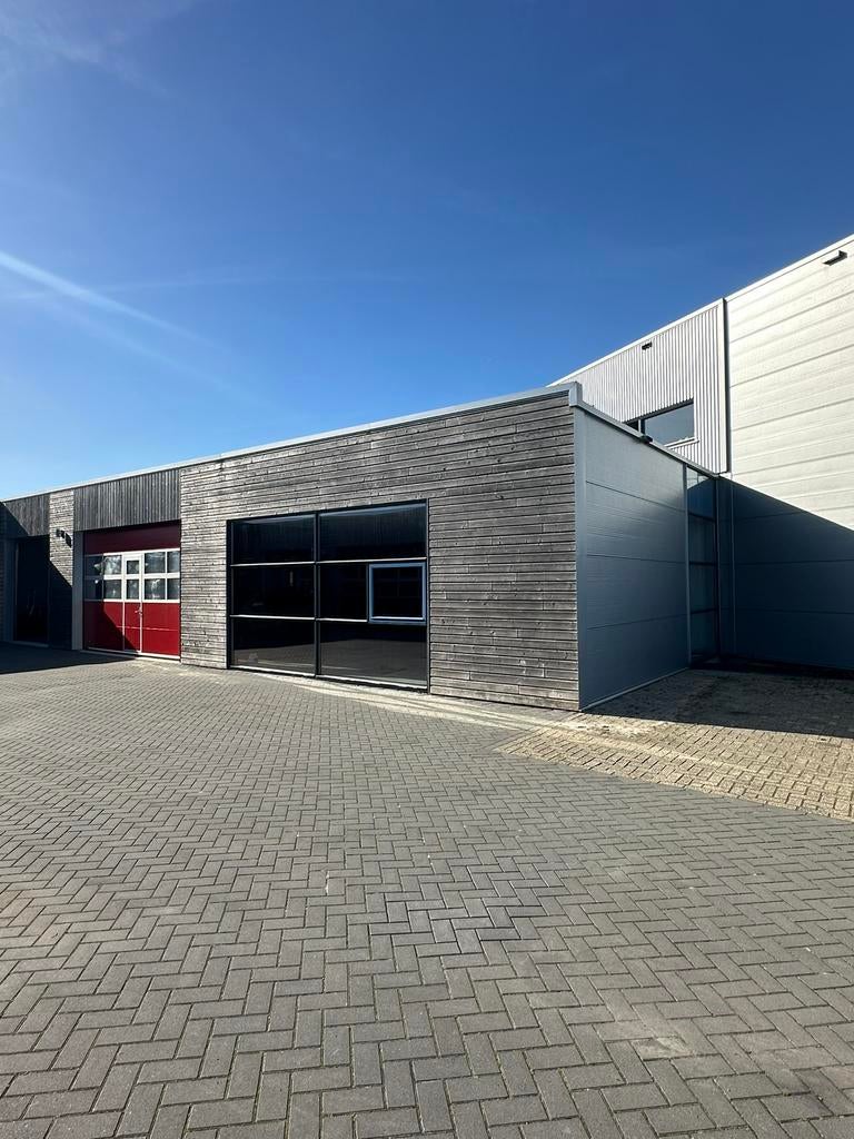 Bedrijfsruimte/loods te huur in Wommels 310 m2, Zakelijke goederen, Bedrijfs Onroerend goed, 310 m², Huur, Opslag of Loods