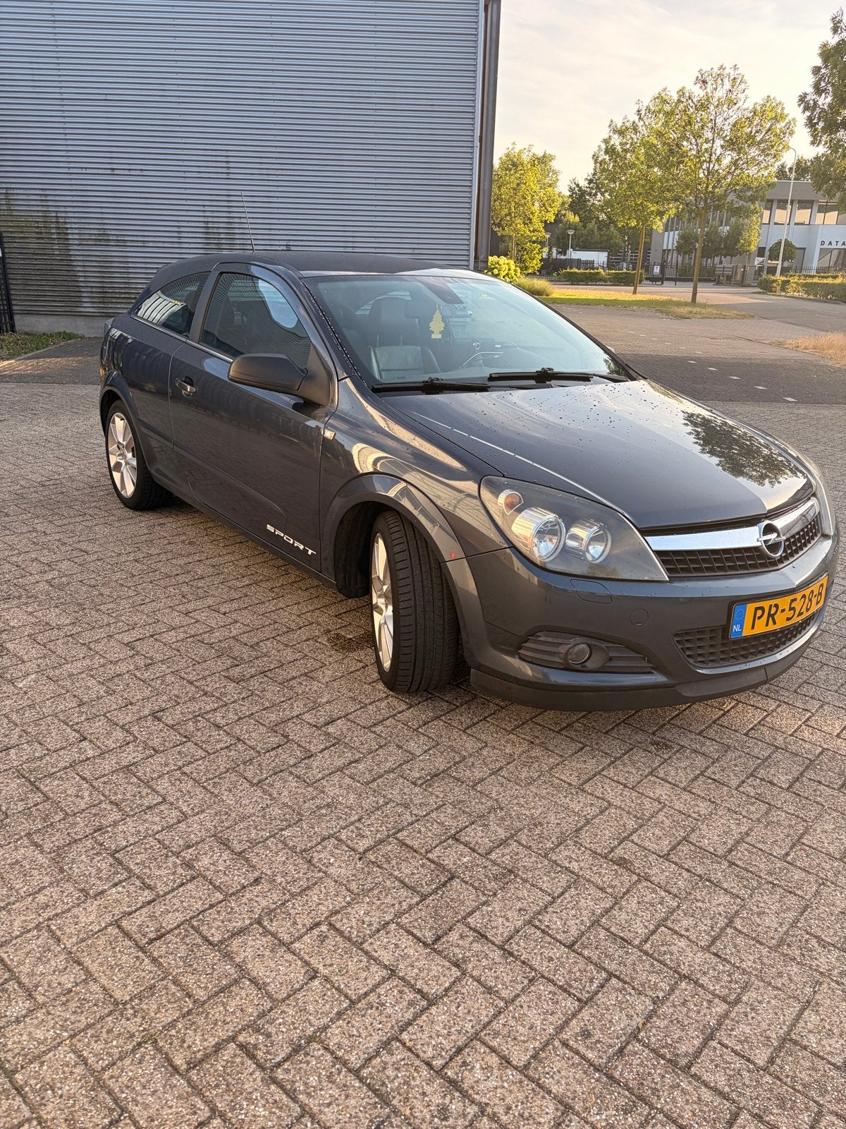 Opel Astra 1.6 16V GTC 85KW 2009 Blauw, Ophalen, Gebruikt, Opel, Bumper