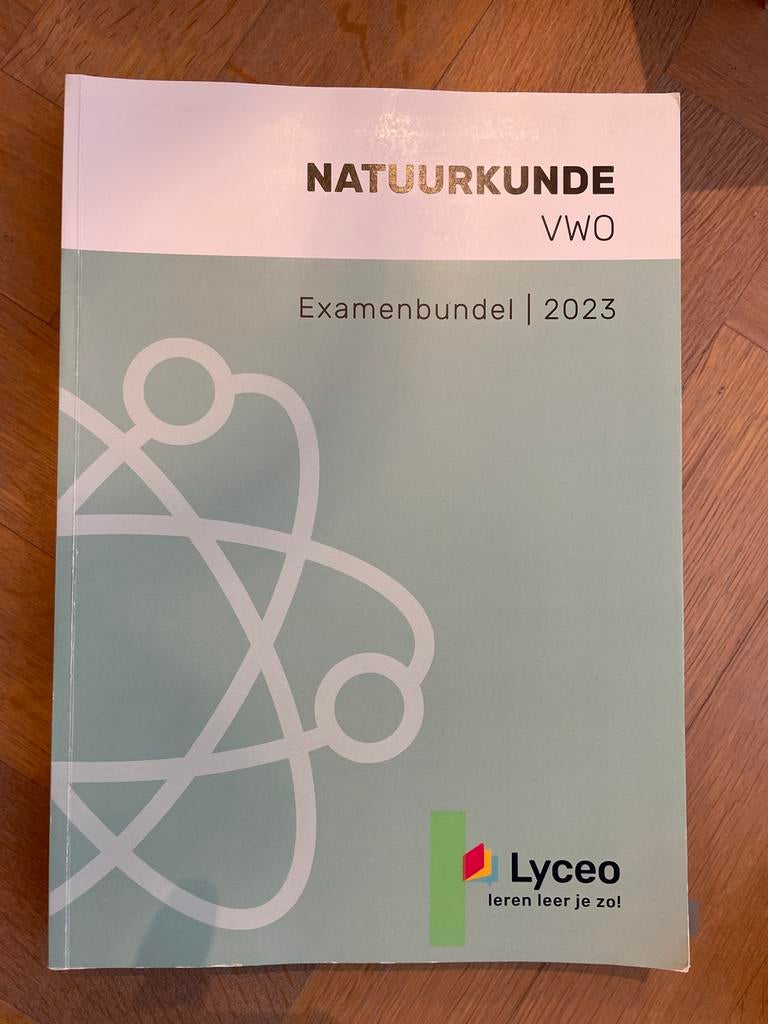 Examenbundel natuurkunde VWO 2023 Lyceo, Boeken, Ophalen of Verzenden, Gelezen, VWO, Natuurkunde