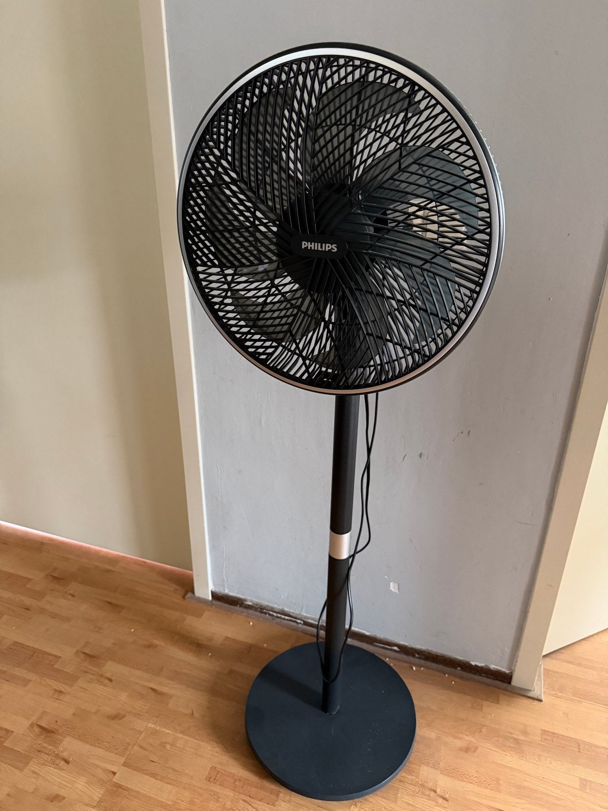 Philips 3000 Series staande ventilator CX3550/01, Witgoed en Apparatuur, Ventilatoren, Ophalen of Verzenden, Ventilator met afstandsbediening