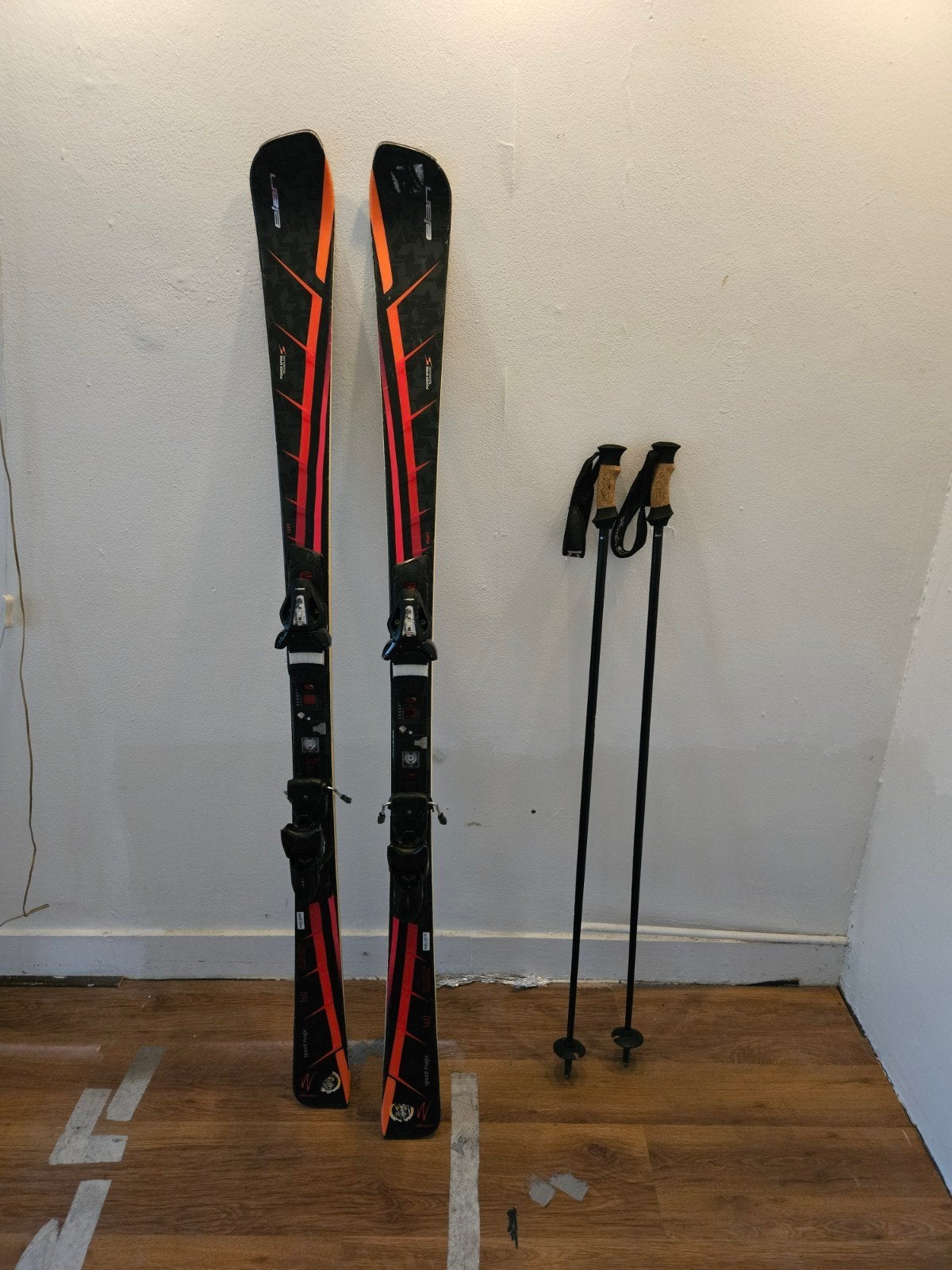 Ski's & ski stokken, Elan Speedmagic & Salomon, 140 tot 160 cm, Gebruikt, Carve, Skiën