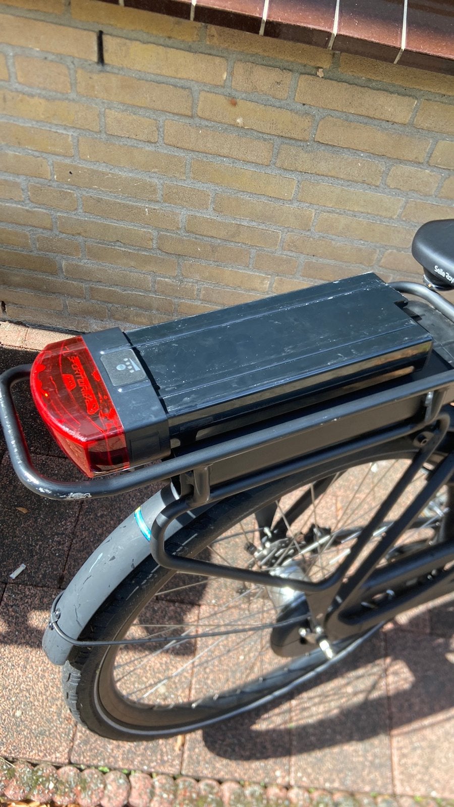 Cortina elektrische fiets, Fietsen en Brommers, Zo goed als nieuw