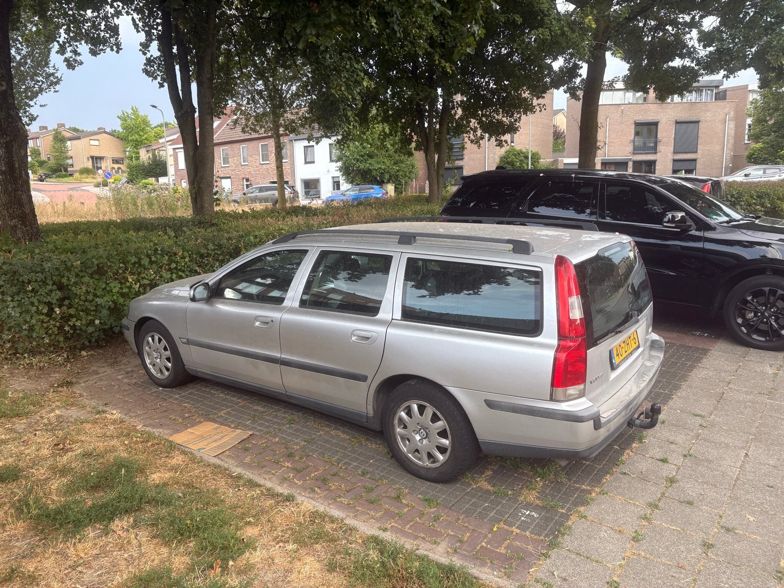 Volvo V70 2.4 170PK 2001 Grijs, Voorwielaandrijving, 1800 kg, Stationwagon, Particulier