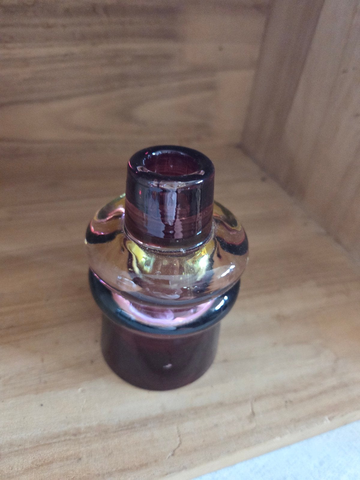Unieke paarse glazen kaarsenhouder met gekleurde ringen, Ophalen of Verzenden