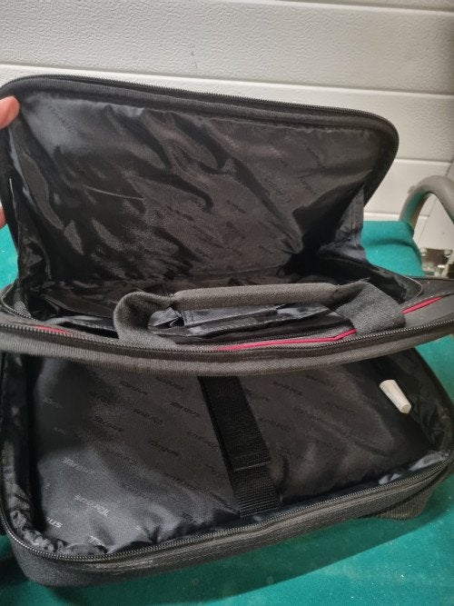 laptoptas targus zwart, Ophalen of Verzenden, 'T Olde Gre-j, Info@toldegrej.nl, Endepoelstraat 20f Didam