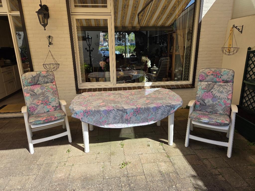 6 x Hartman tuinstoelen met kussens en tafel, Ophalen, Zo goed als nieuw, Kunststof, Verstelbaar