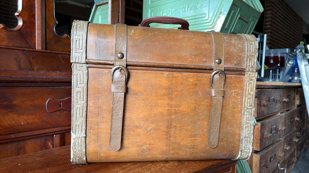 Oude vintage kist/koffer, Huis en Inrichting, Ophalen, Zo goed als nieuw, 50 tot 100 cm, Minder dan 50 cm