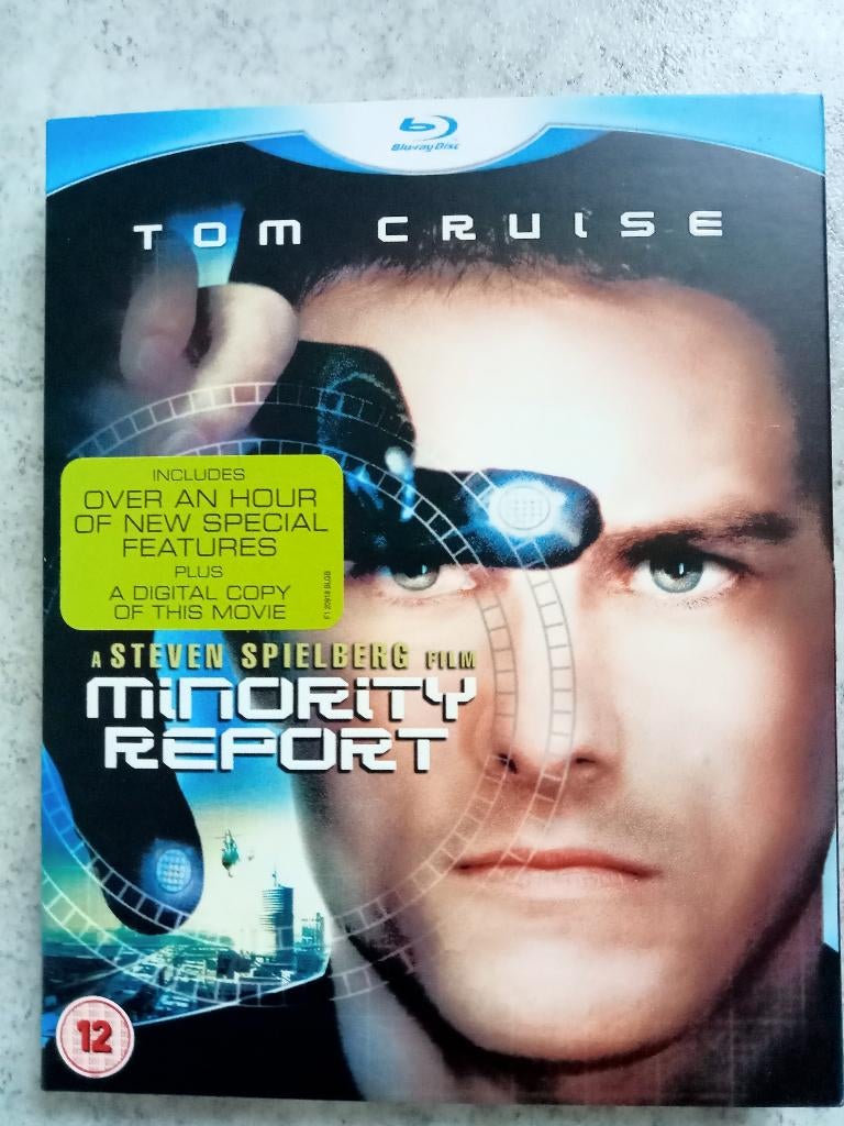 BLURAY MINORITY REPORT (in slipcase) - Niet Nederlands ond., Ophalen of Verzenden, Zo goed als nieuw, Science Fiction en Fantasy