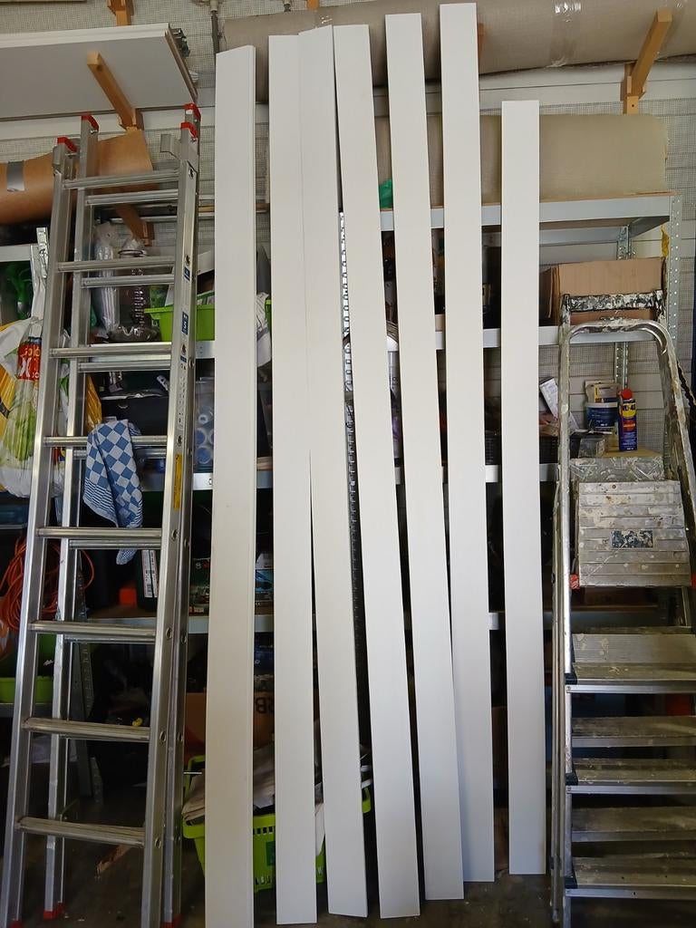 Nieuwe plinten, Doe-het-zelf en Verbouw, Steigers, Ophalen, Nieuw, Rolsteiger of Kamersteiger, Minder dan 2 meter