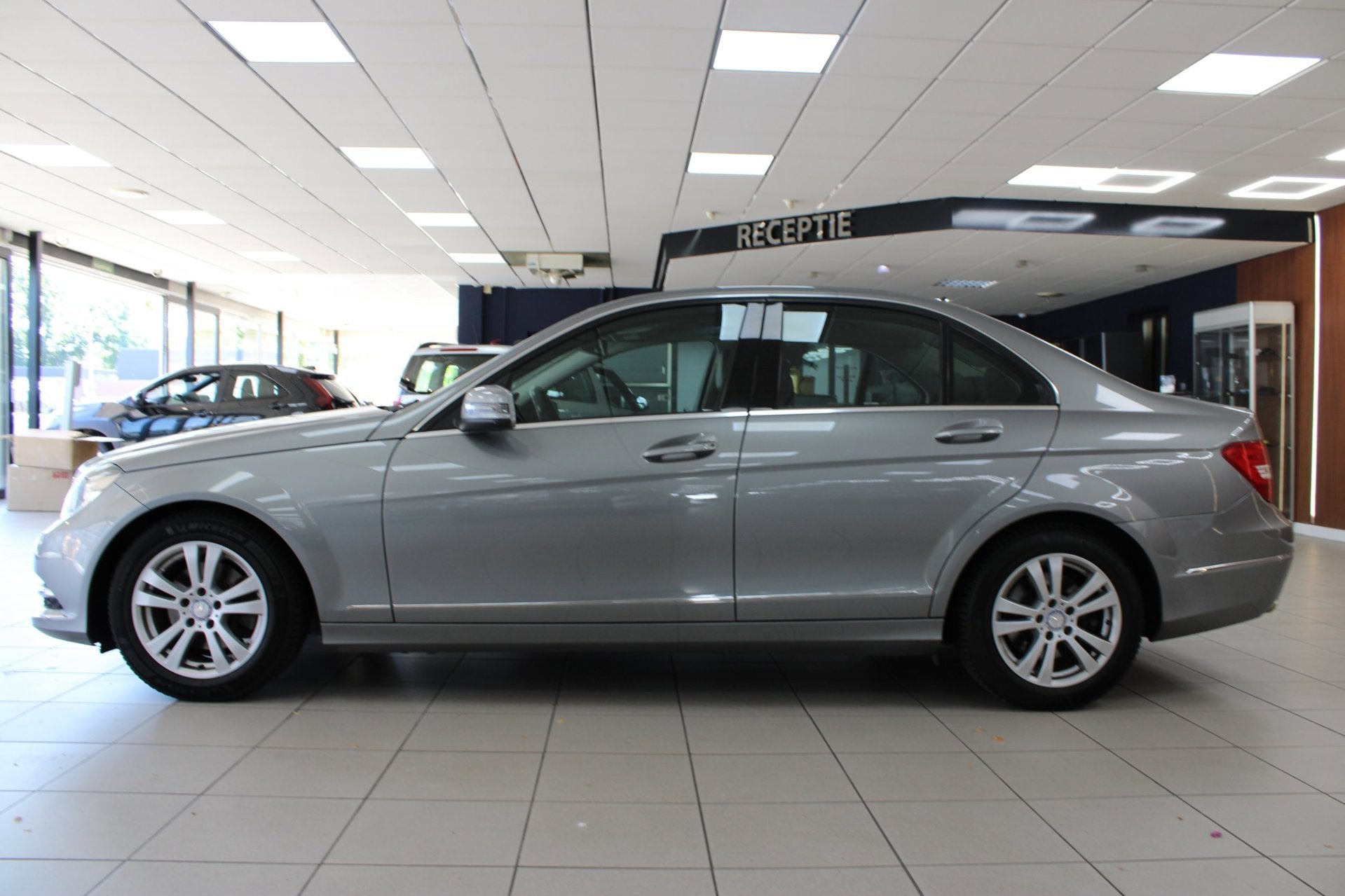 Mercedes-Benz C-klasse 200 Avantgarde Automaat | Airco | Cru, Auto's, Automaat, Euro 5, Zwart, 4 cilinders