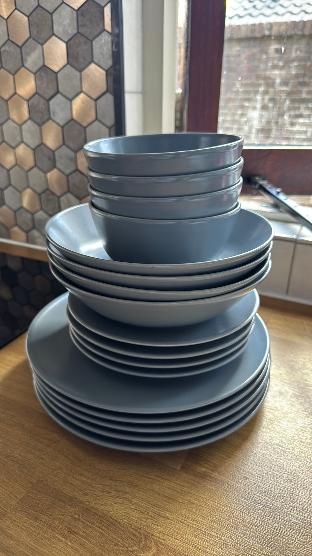 Ikea servies fargklar, Huis en Inrichting, Ophalen, Gebruikt, Overige stijlen, Compleet servies