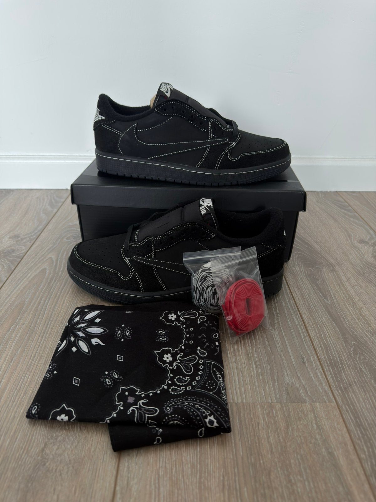 Nike Travis Scott Black Phantom Maat 43, Kleding | Heren, Schoenen, Zwart, Ophalen of Verzenden, Sneakers of Gympen, Zo goed als nieuw