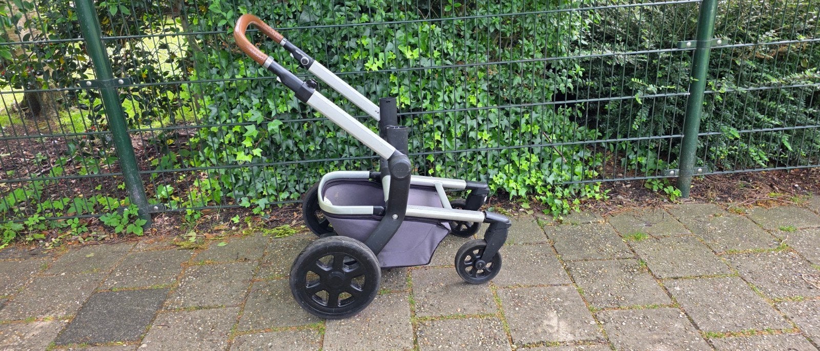 Joolz day2 onderstel met goede banden en mooi handvat, Ophalen of Verzenden, Gebruikt, Kinderwagen, Overige merken