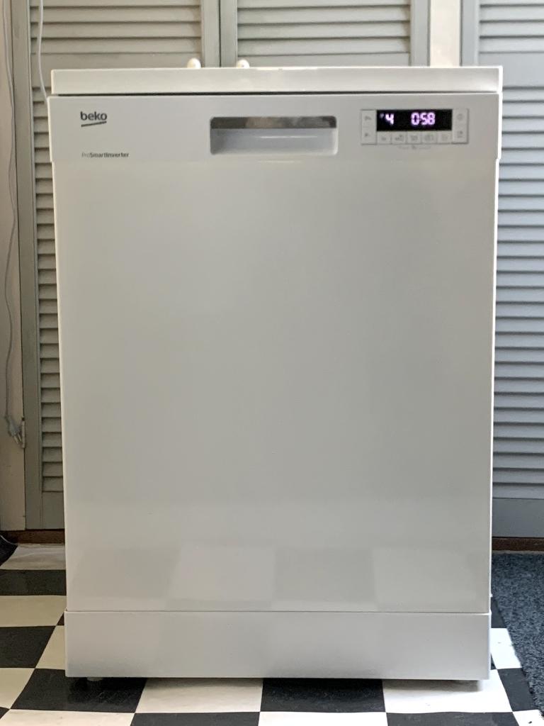 Goed werkende vrijstaande Beko vaatwasser. Wit. Schoon., Witgoed en Apparatuur, Vaatwasmachines, Ophalen, Energieklasse A of zuiniger